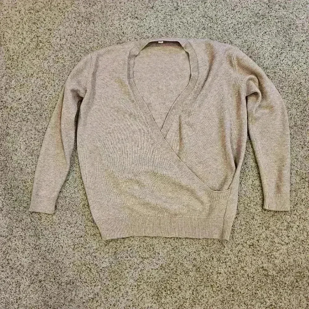 Softome Oatmeal V-Neck Wrap Sweater W/ Ribbed Hems, Size XL